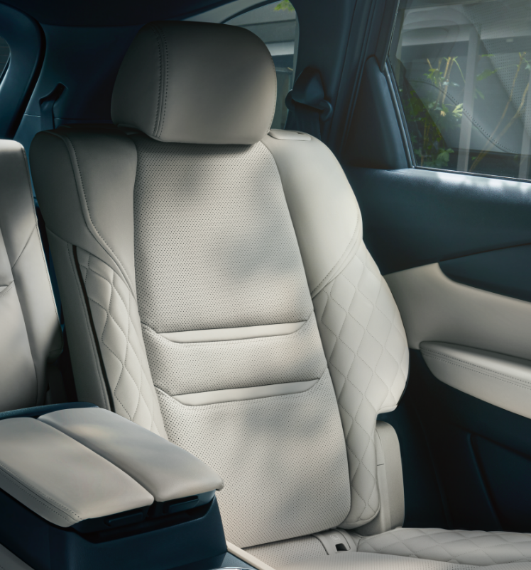 Mazda CX-9 light interior