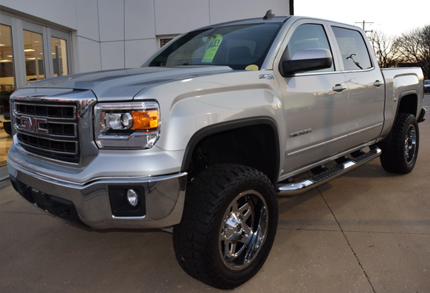 Lighthouse is an Everest Lifted Trucks Certified Dealer