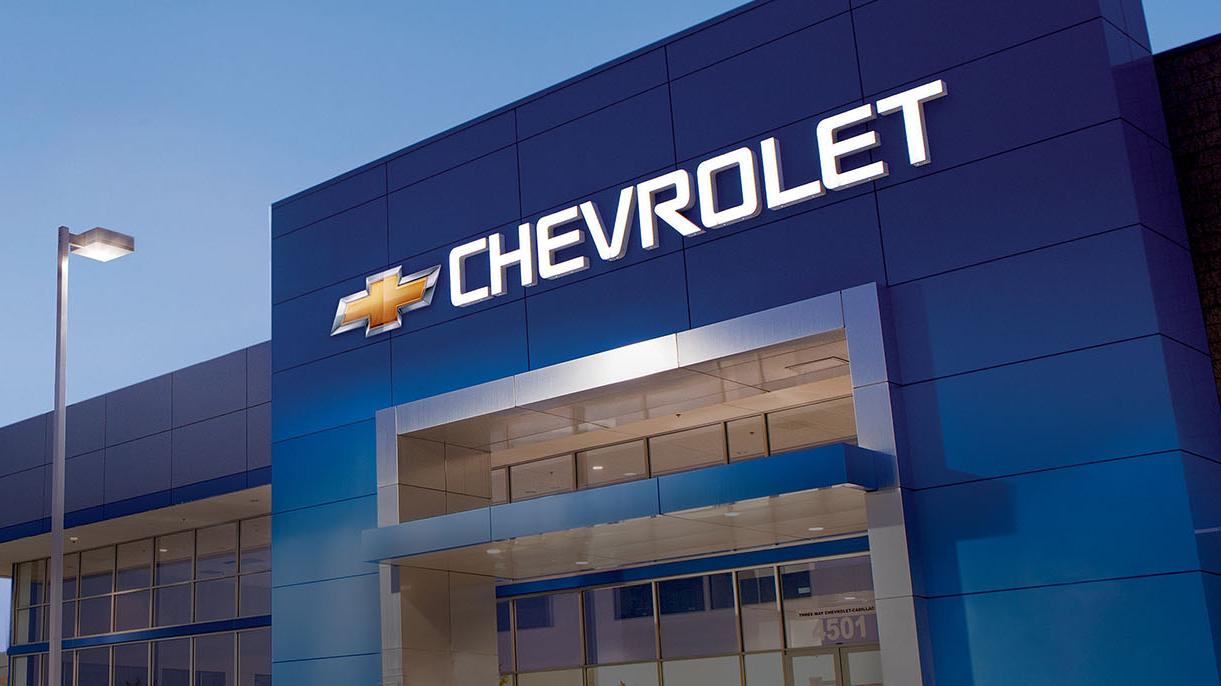 Front of Chevrolet Dealership