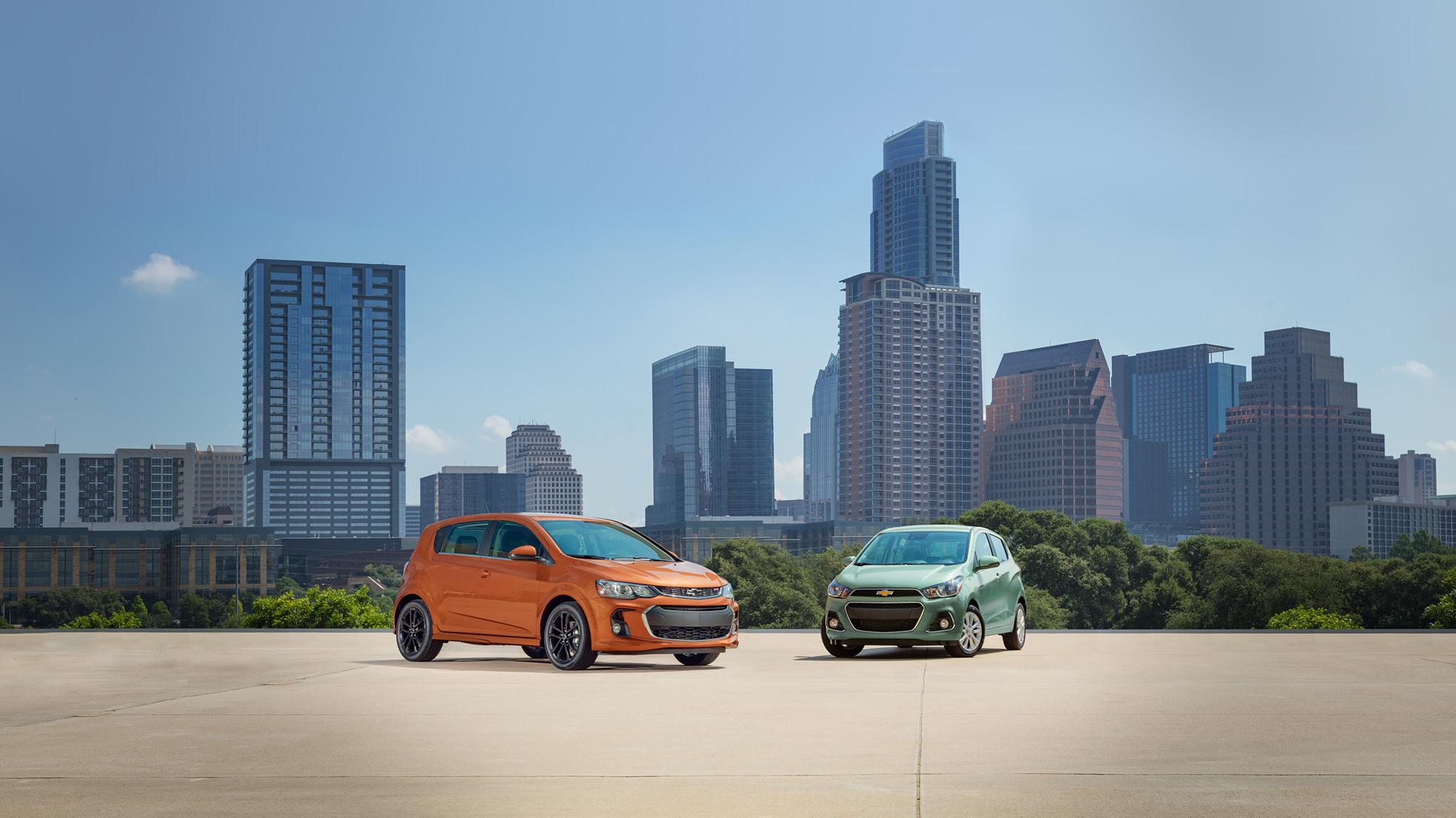 2018 Chevrolet Sonic Hatchback Premier | 2018 Chevrolet Spark LT | Lifestyle | City Buildings
