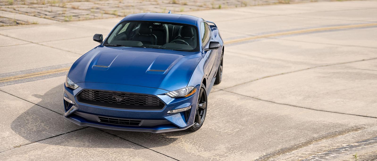 2022 blue Ford Mustang 