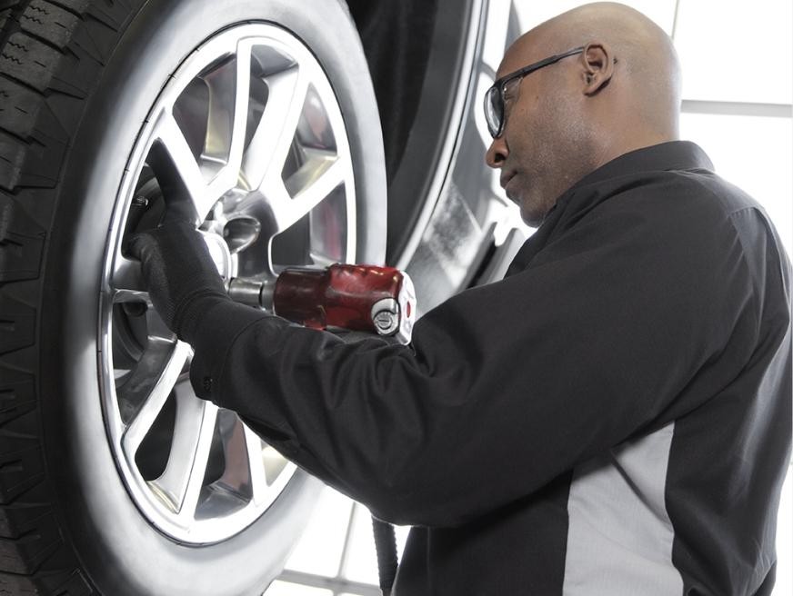 GMC Protection Expert Changing Tire