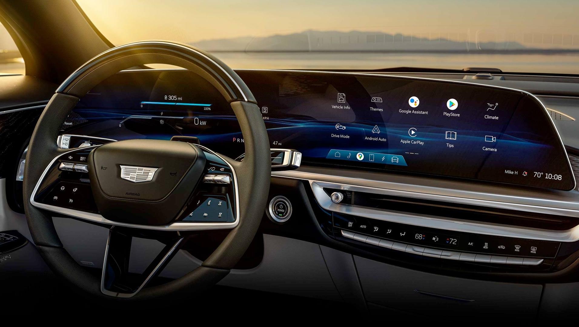 2023 Cadillac Lyriq Interior