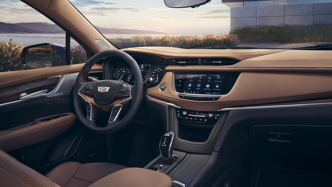 The New 2024 Cadillac XT5 in ROCHESTER HILLS, MI