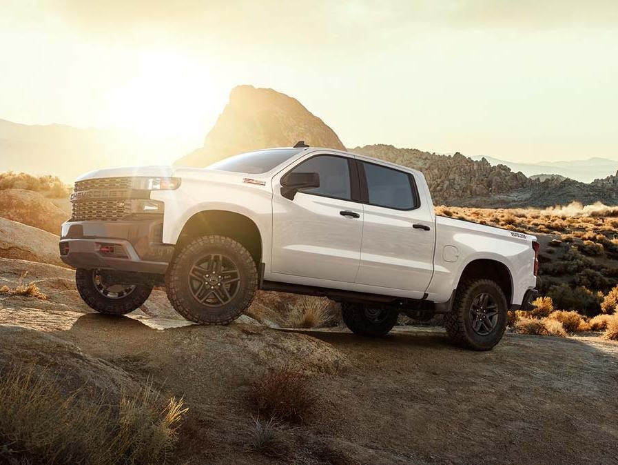 Chevrolet Silverado LD on rocky hill