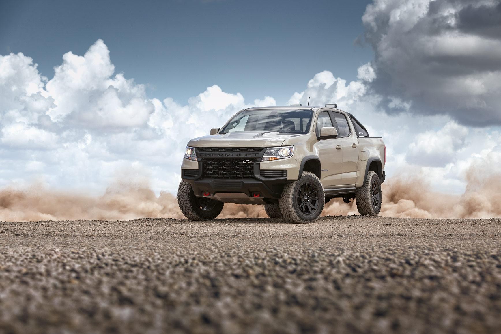 2021 Chevrolet Colorado Crew Cab ZR2 Sand Dune Center