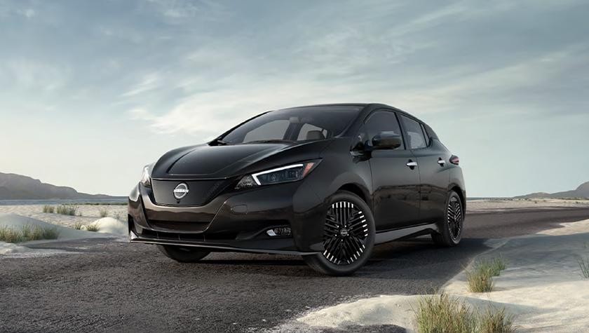 2023 Nissan LEAF