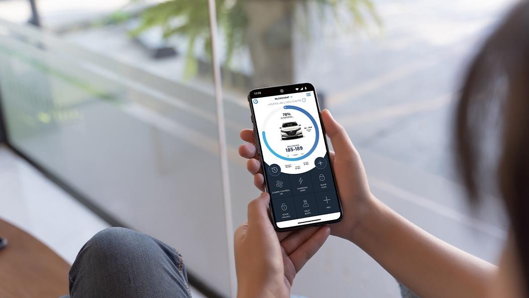 NissanConnect® EV & Services App