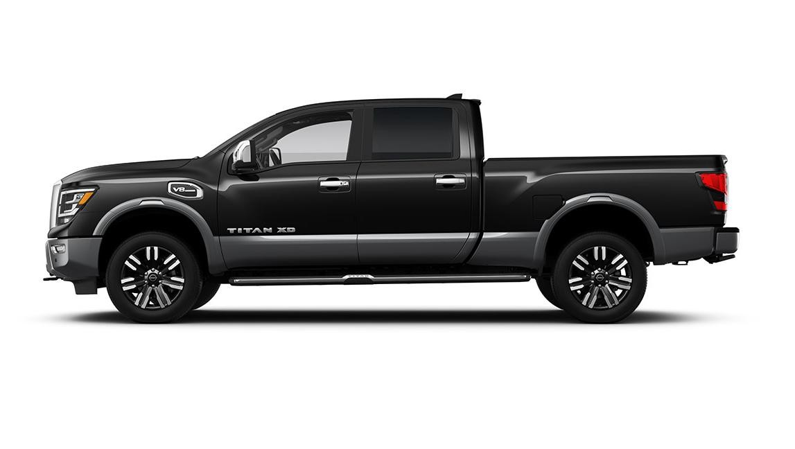 TITAN® XD Crew Cab Platinum Reserve 4x4