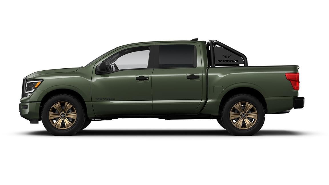 TITAN® Crew Cab SV Bronze Edition 4x4