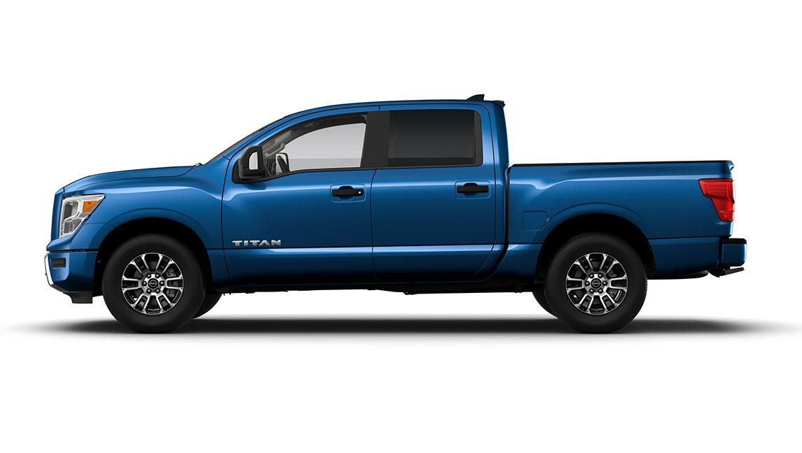 TITAN® Crew Cab SV 4x2