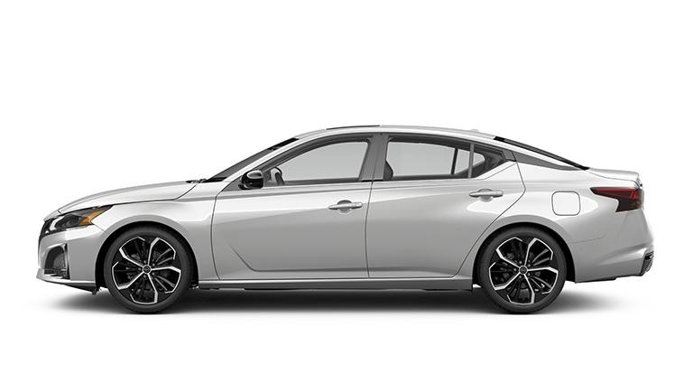 2025 Altima® SR