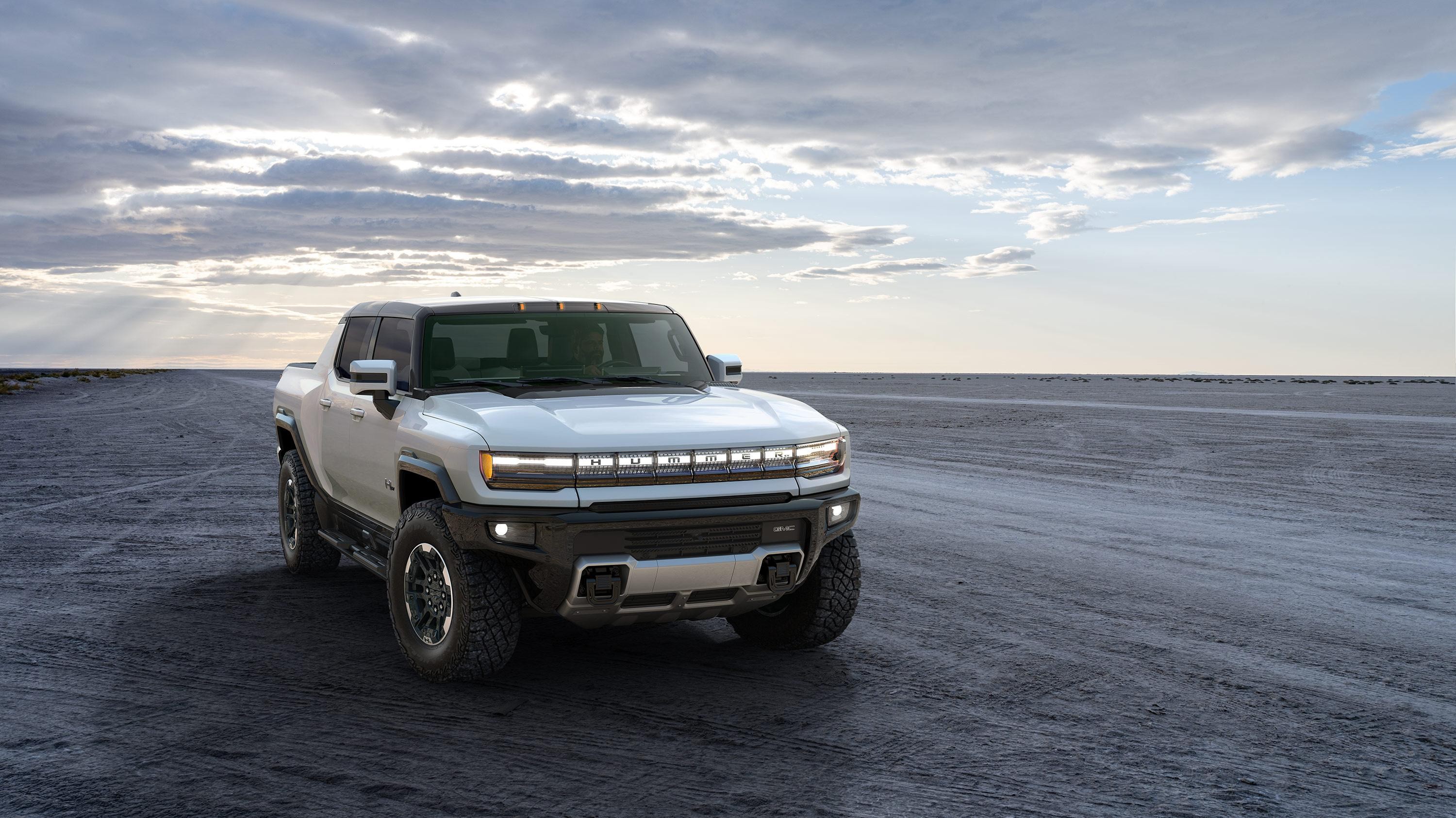 2022 GMC Hummer EV Edition 1 Pick-Up Truck Summit White