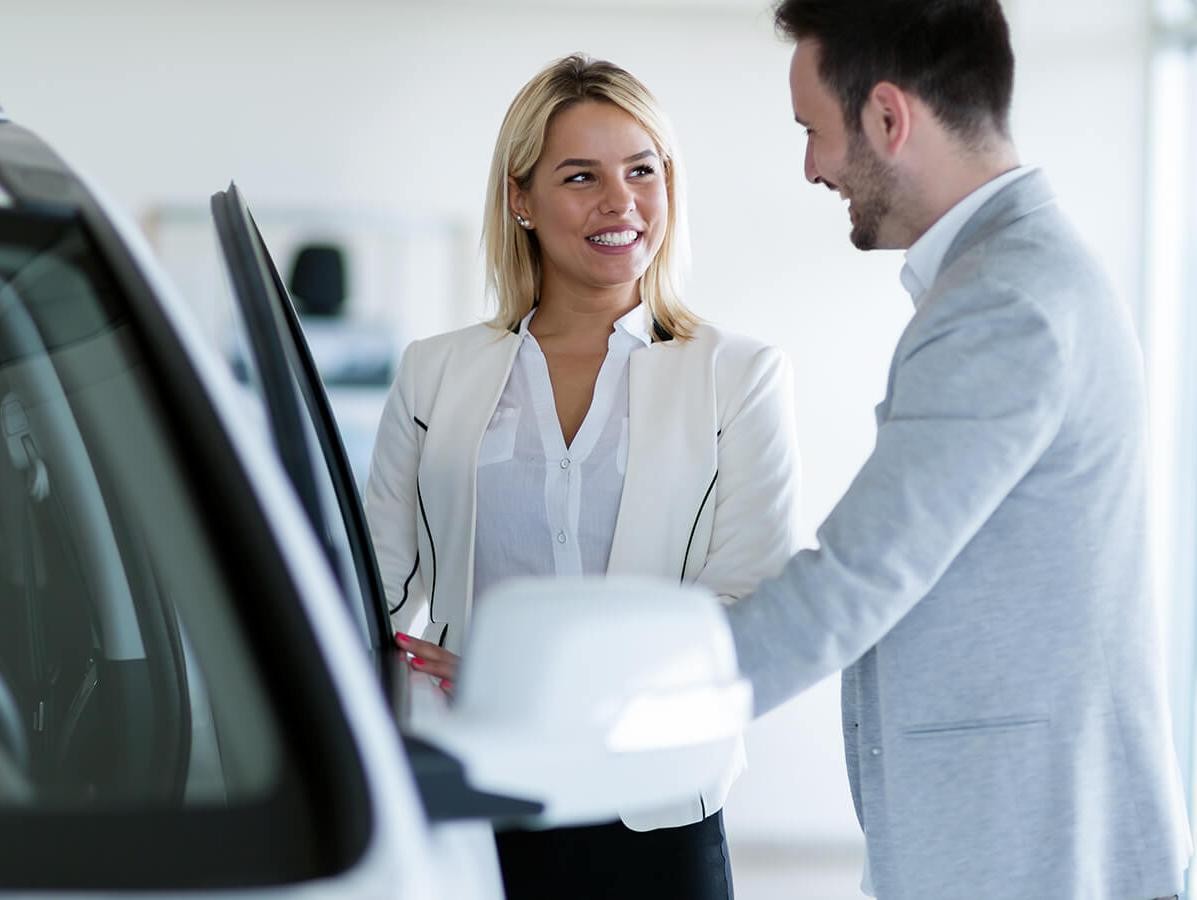 Durand Buick GMC - Dealership sales associate and customer Leominster, MA