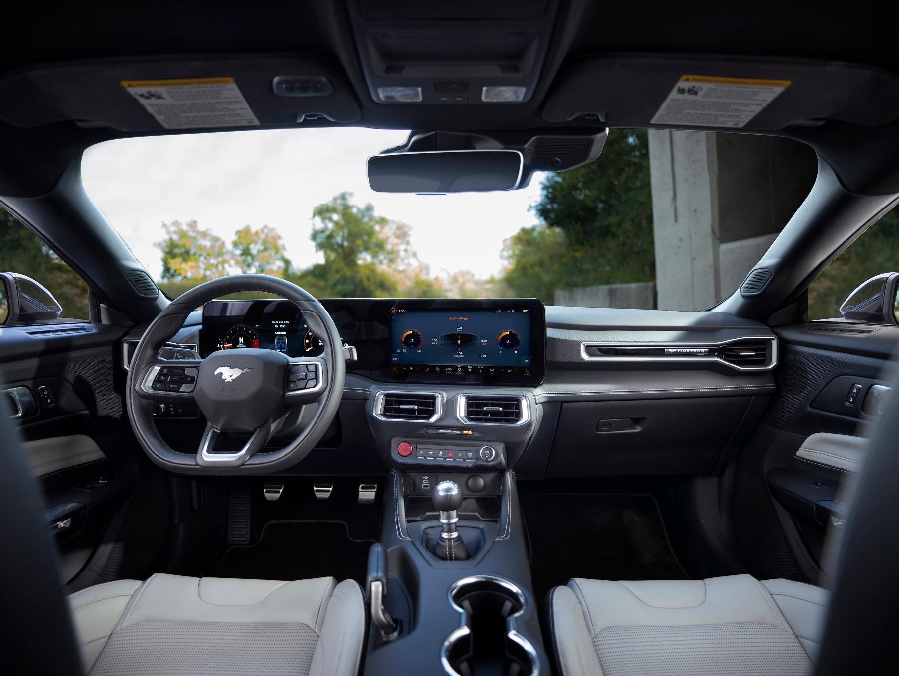 2024 Ford Mustang Interior