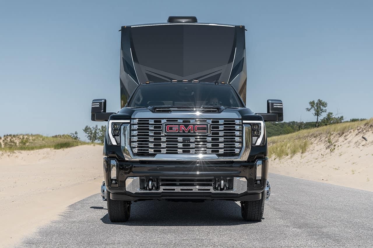 2024 GMC Sierra HD trailering