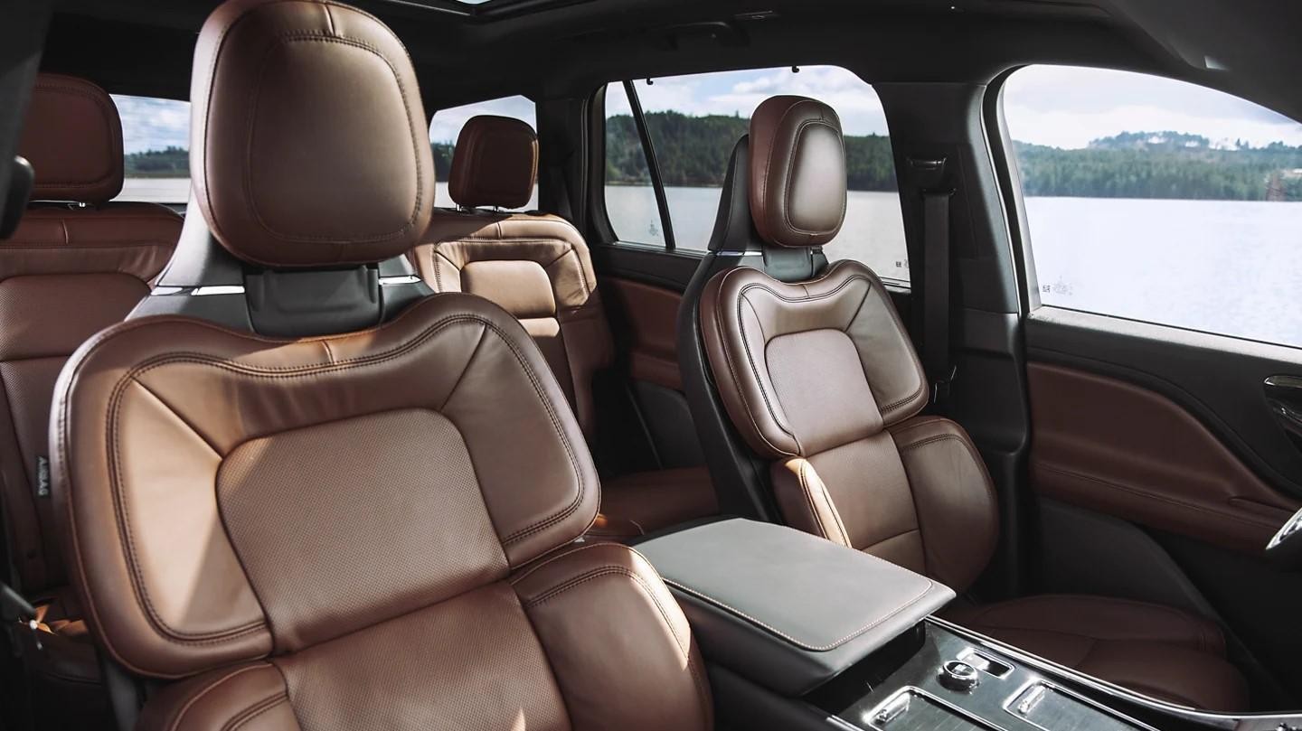 Lincoln Aviator Interior 