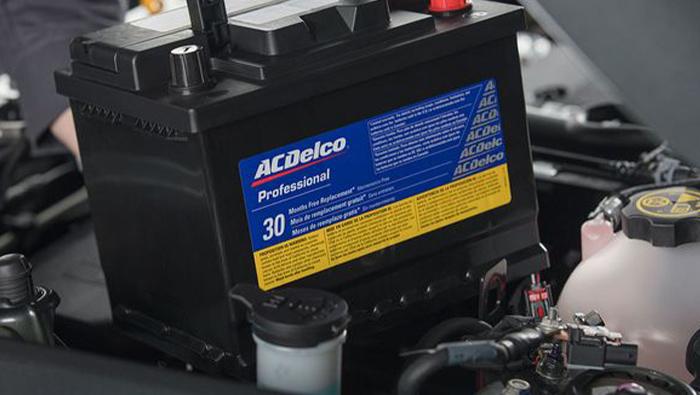 Buick ACDelco Battery Technician Under Hood