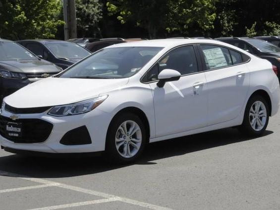 2019 Chevrolet Cruze near Portland