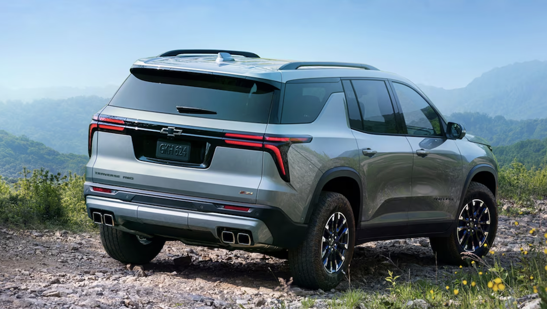 What’s New in the 2025 Chevy Traverse? Near New London