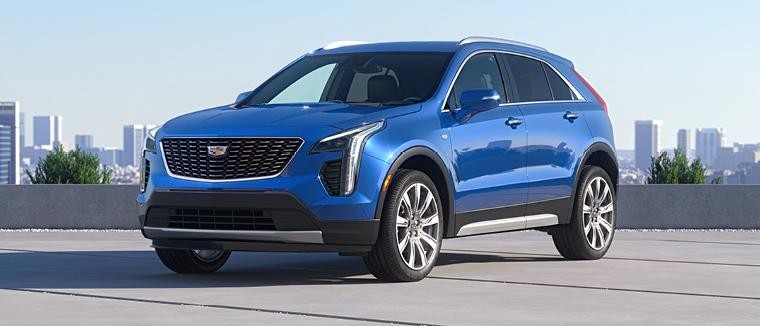 New 2023 Cadillac XT4 Luxury FWD 