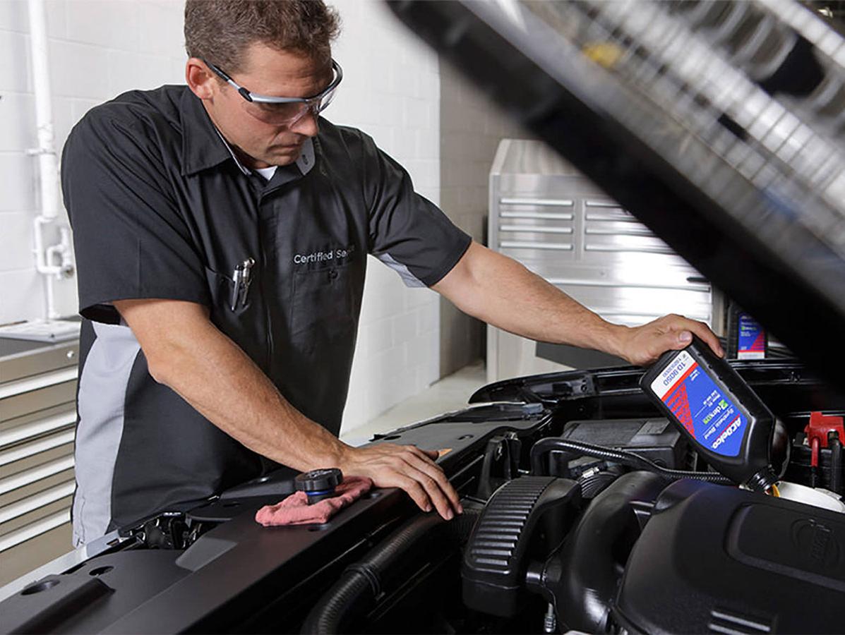 XT5 Oil Change Service in Kansas City, MO Cable Dahmer Cadillac