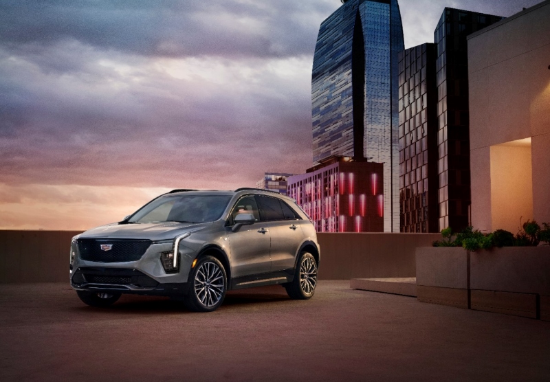 The 2024 Cadillac XT4 Sport Argent Silver Metallic introduces a new fascia, alloy wheels and