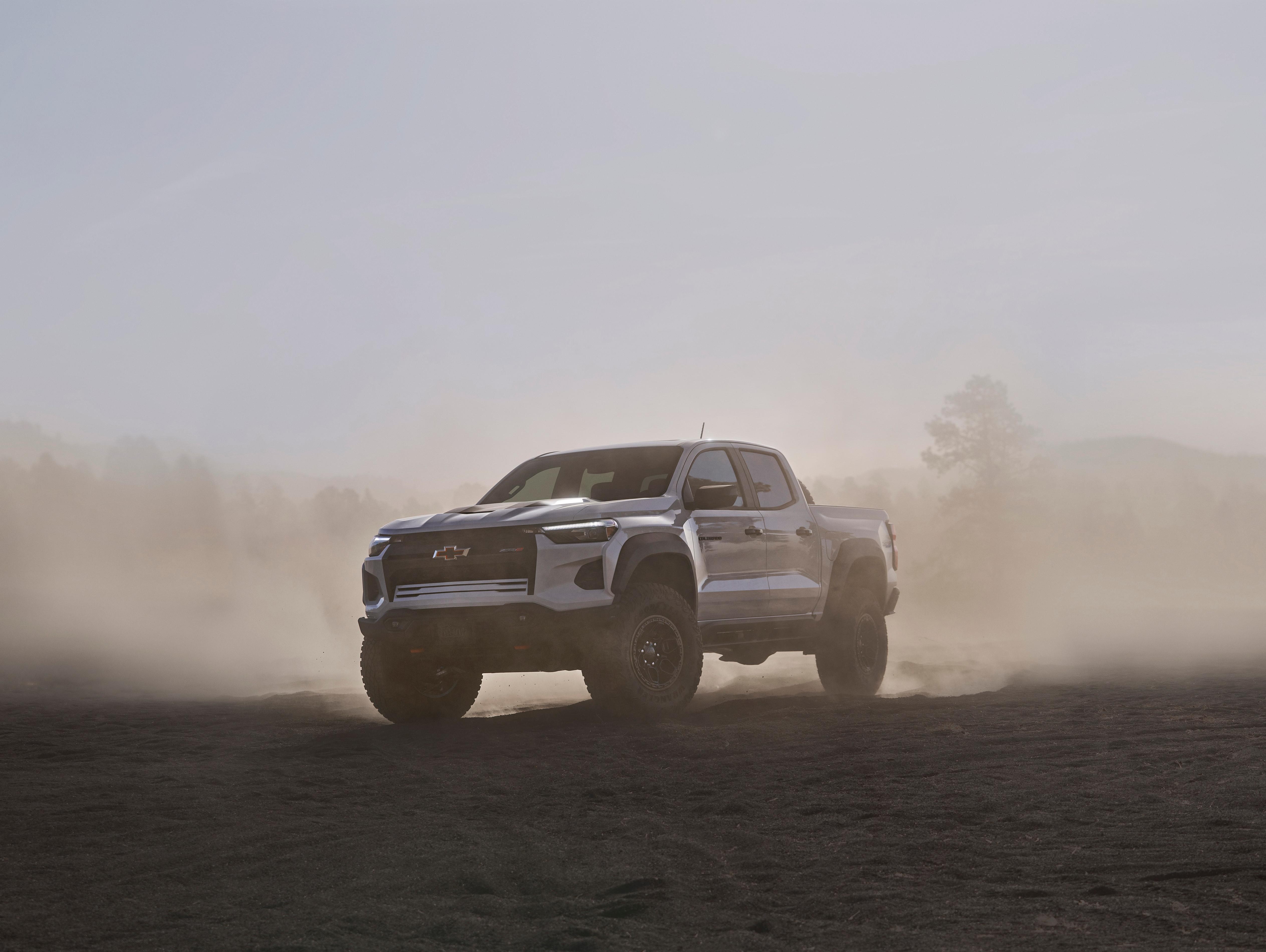 2024 Chevrolet Colorado 