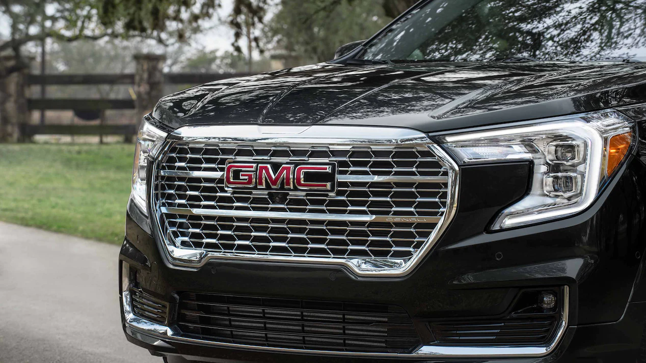 2023 GMC Terrain Grill