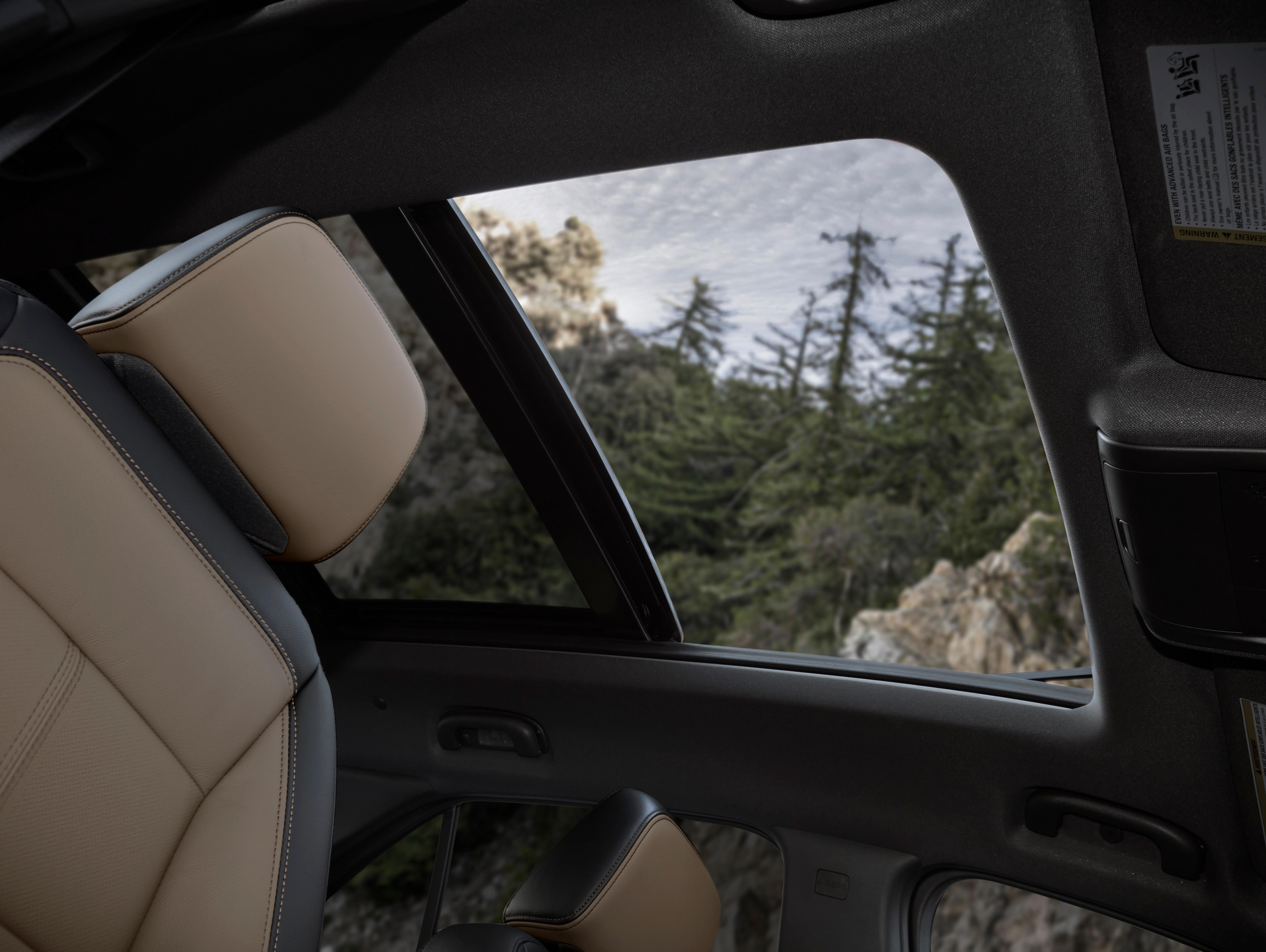 2023 Chevrolet Equinox Premier Moonroof