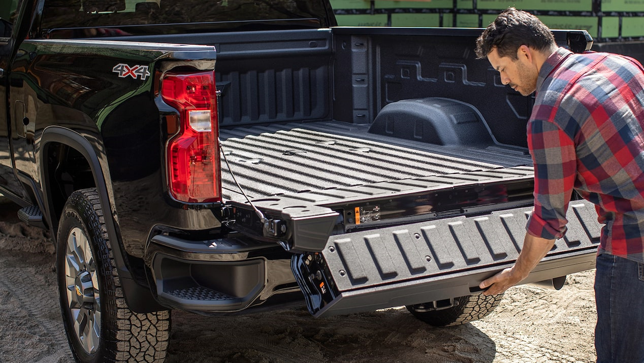 2023 Chevrolet Silverado 3500HD Tailgate