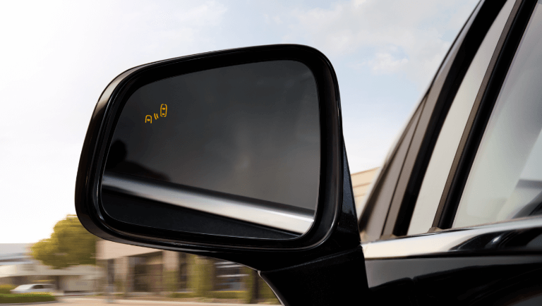 2021 Buick Encore mirror with safety warning