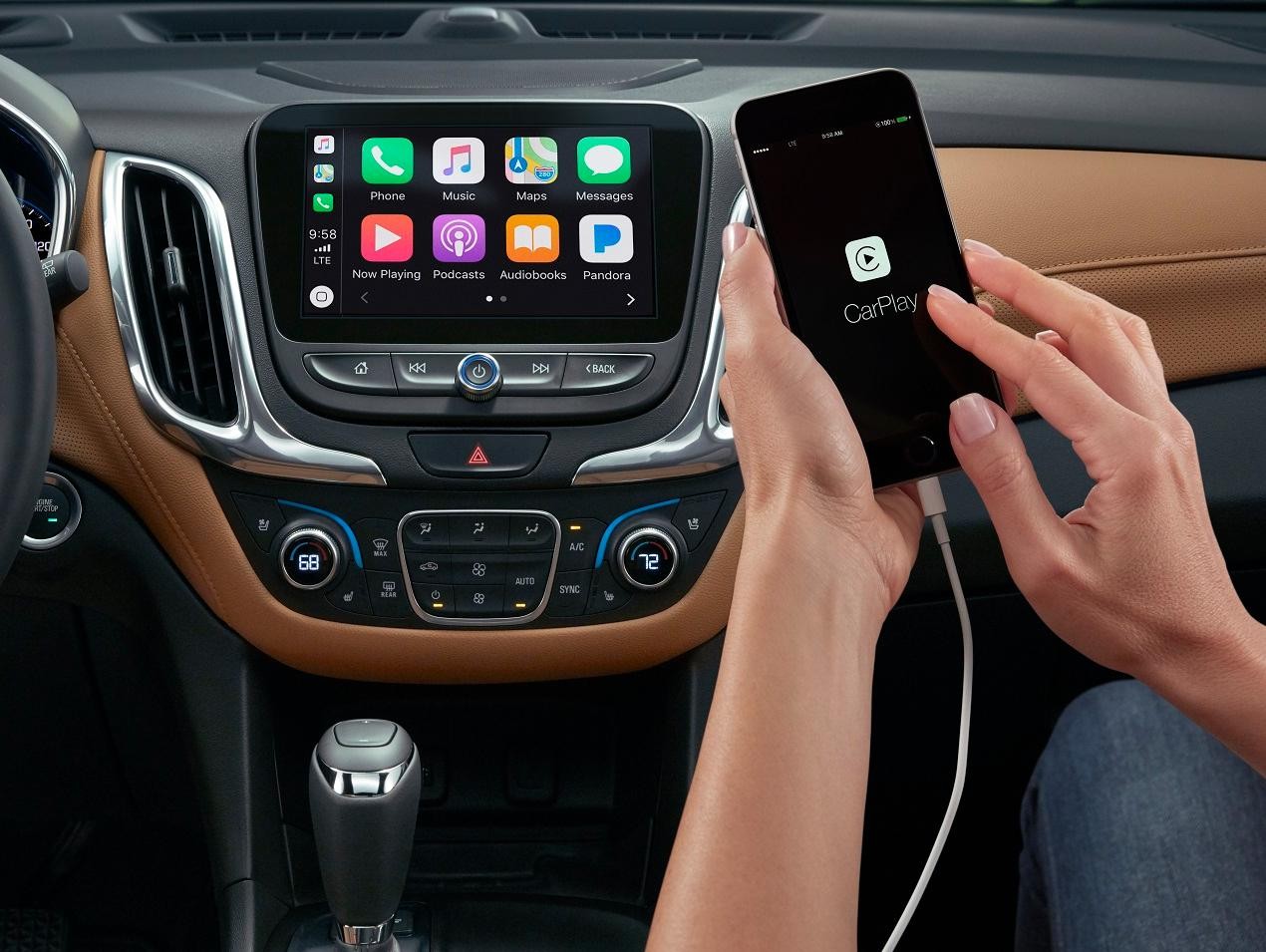 Chevy Equinox Apple CarPlay™ Technology