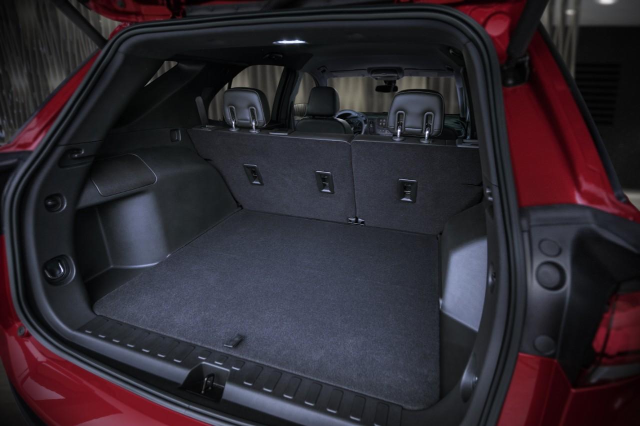 2022 Chevrolet Equinox RS Interior Cargo