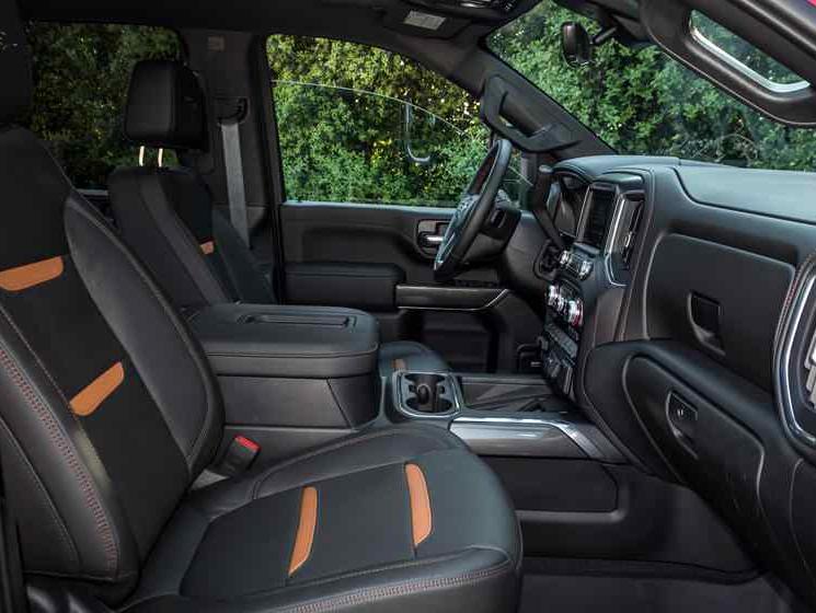 2023 GMC Sierra 2500 | Photo | Interior Front Seats