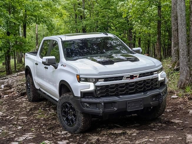 2023 Chevy Silverado ZR2 Bison