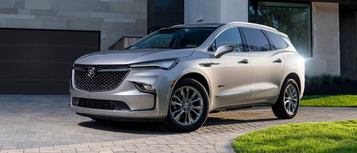 2022 Buick Enclave exterior view