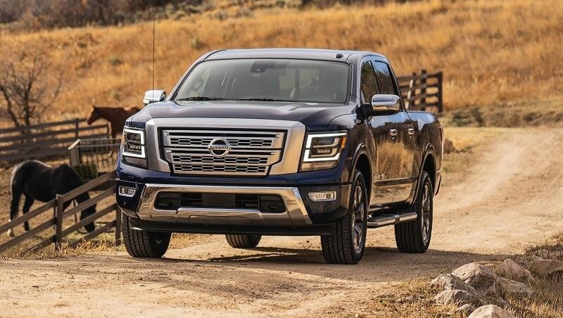 2021 Nissan Titan front view