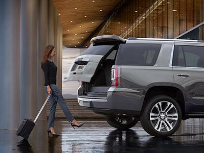 View the Hands Free Liftgate on GMC Yukon