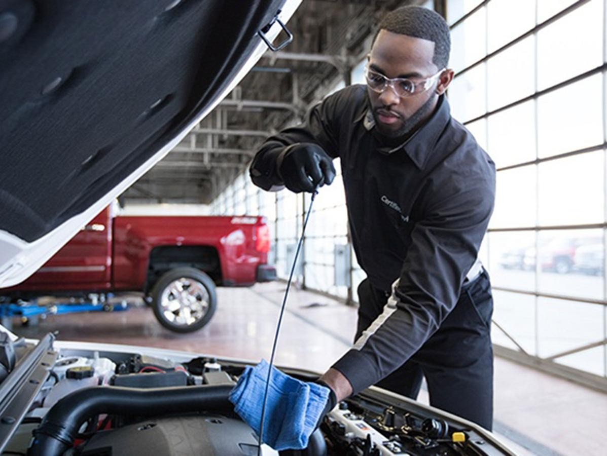 GMC Oil Change Near Shawnee