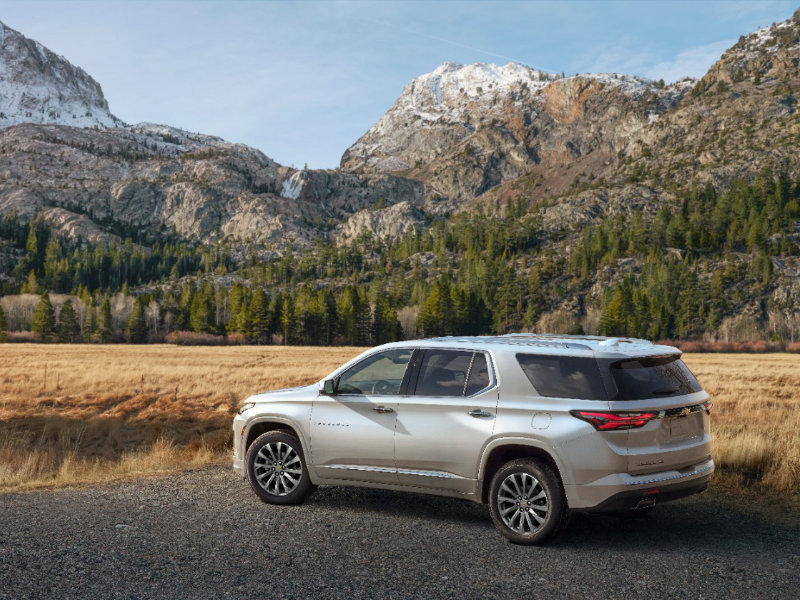 A 2022 Chevrolet Traverse can do it all near Livermore CA
