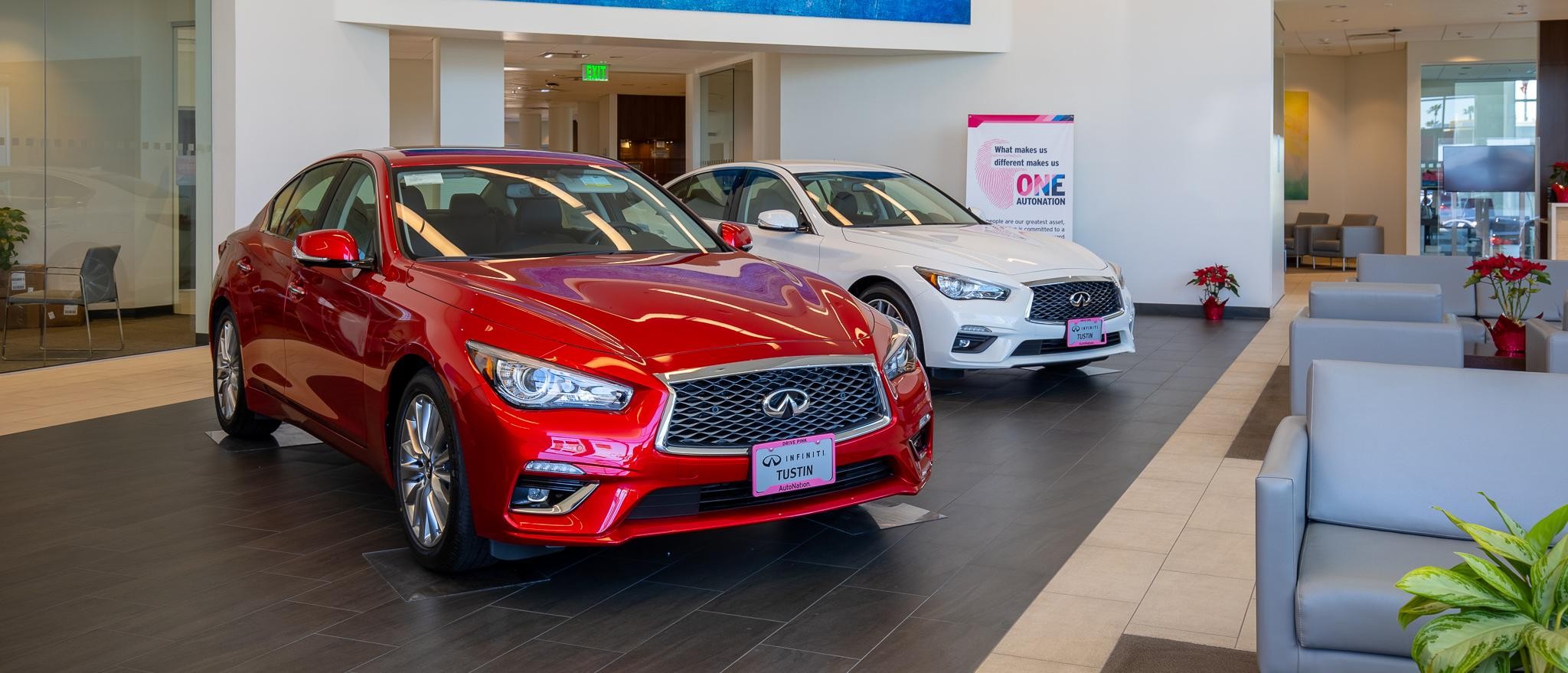 Inside AutoNation INFINITI Tustin's Finance Center and Showroom