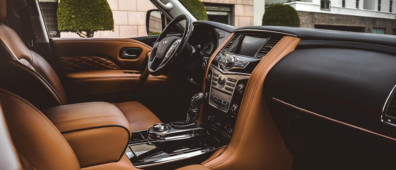 INFINITI Interior