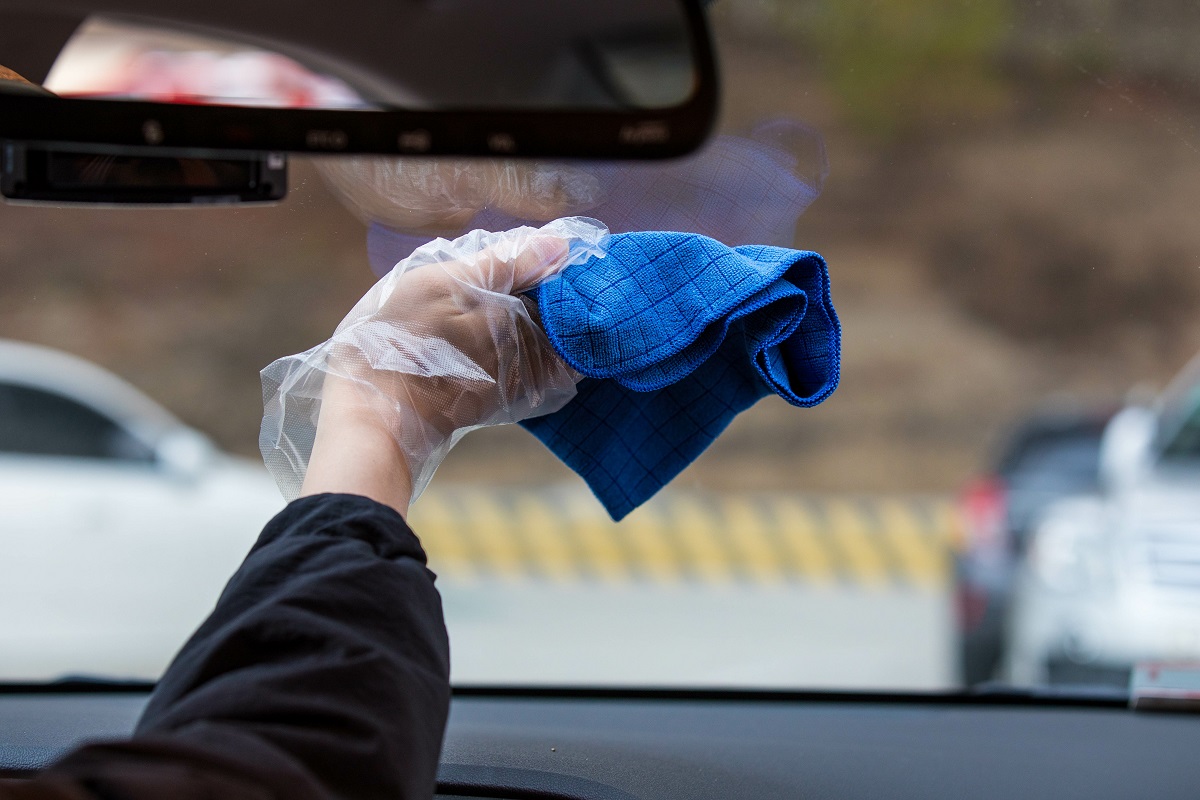 How to Make Your Interior Windshield Shine