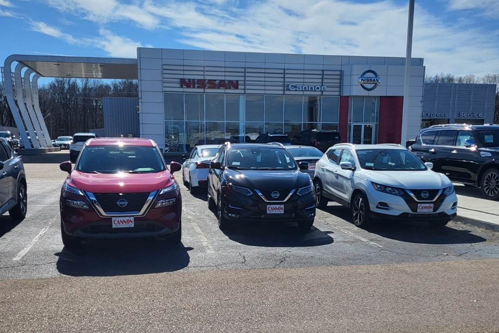 greenwood nissan dealership