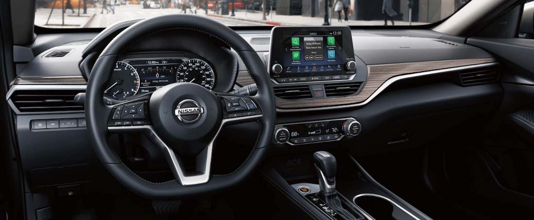 2020 Nissan Altima Interior Features