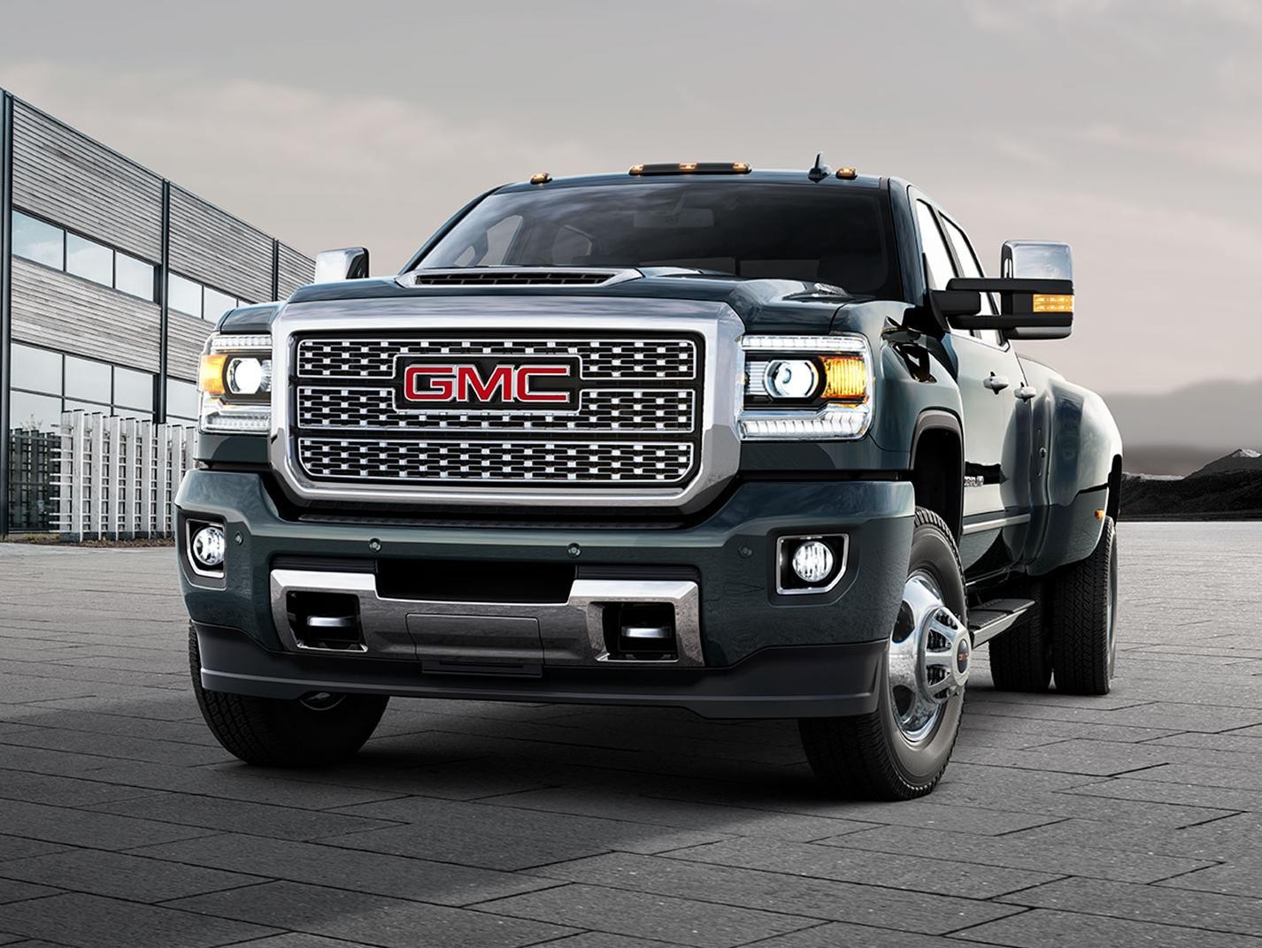 2018 GMC Sierra 3500HD Denali Crew | Lifestyle | Dual-Trucks