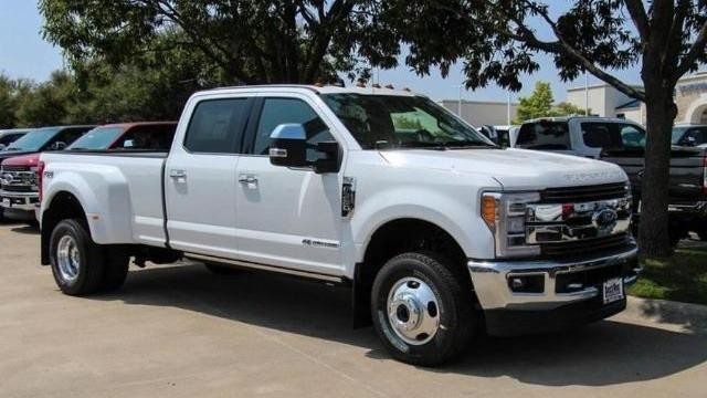 SouthWest Ford Lifted truck white king ranch