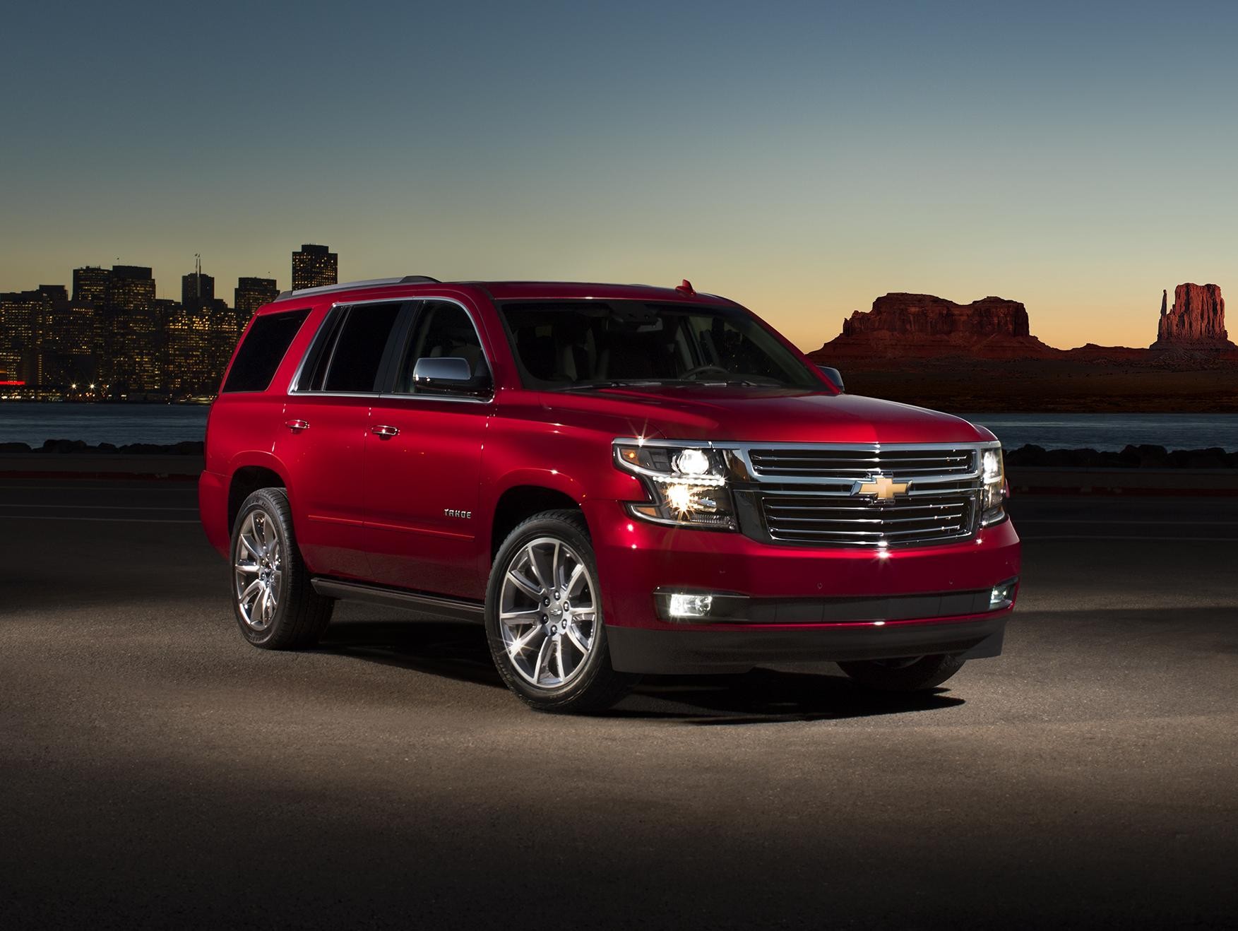 2018 Chevrolet Tahoe | Lifestyle | Night Skyline