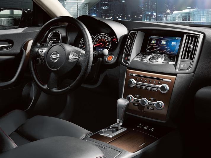 2014 nissan maxima 3.5 s interior